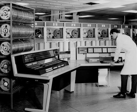 CDC 3800 console (tape view)