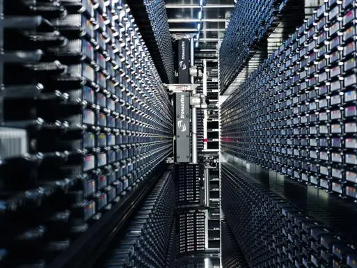 An automated magnetic tape vault at CERN computer center