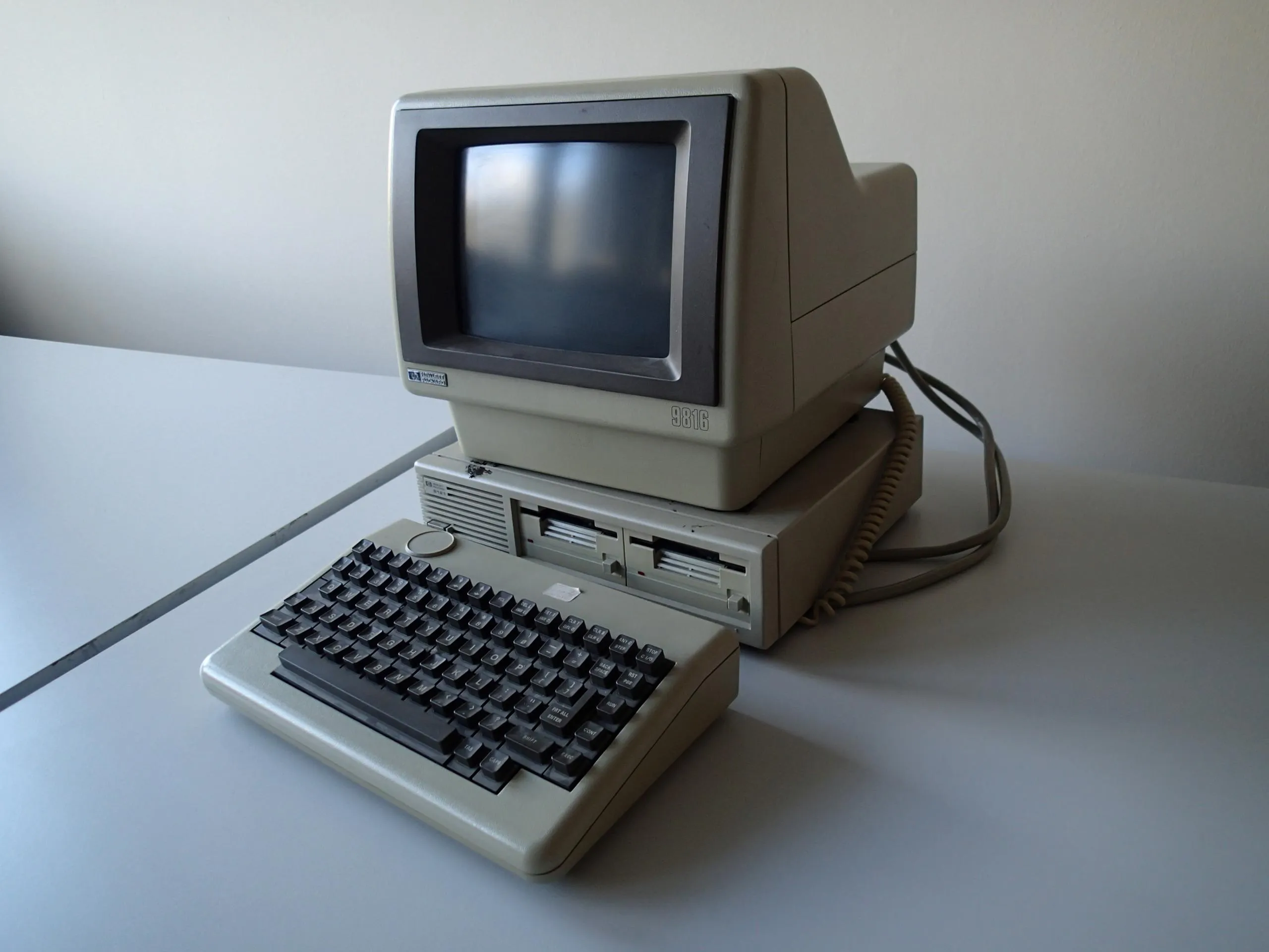 HP 9816